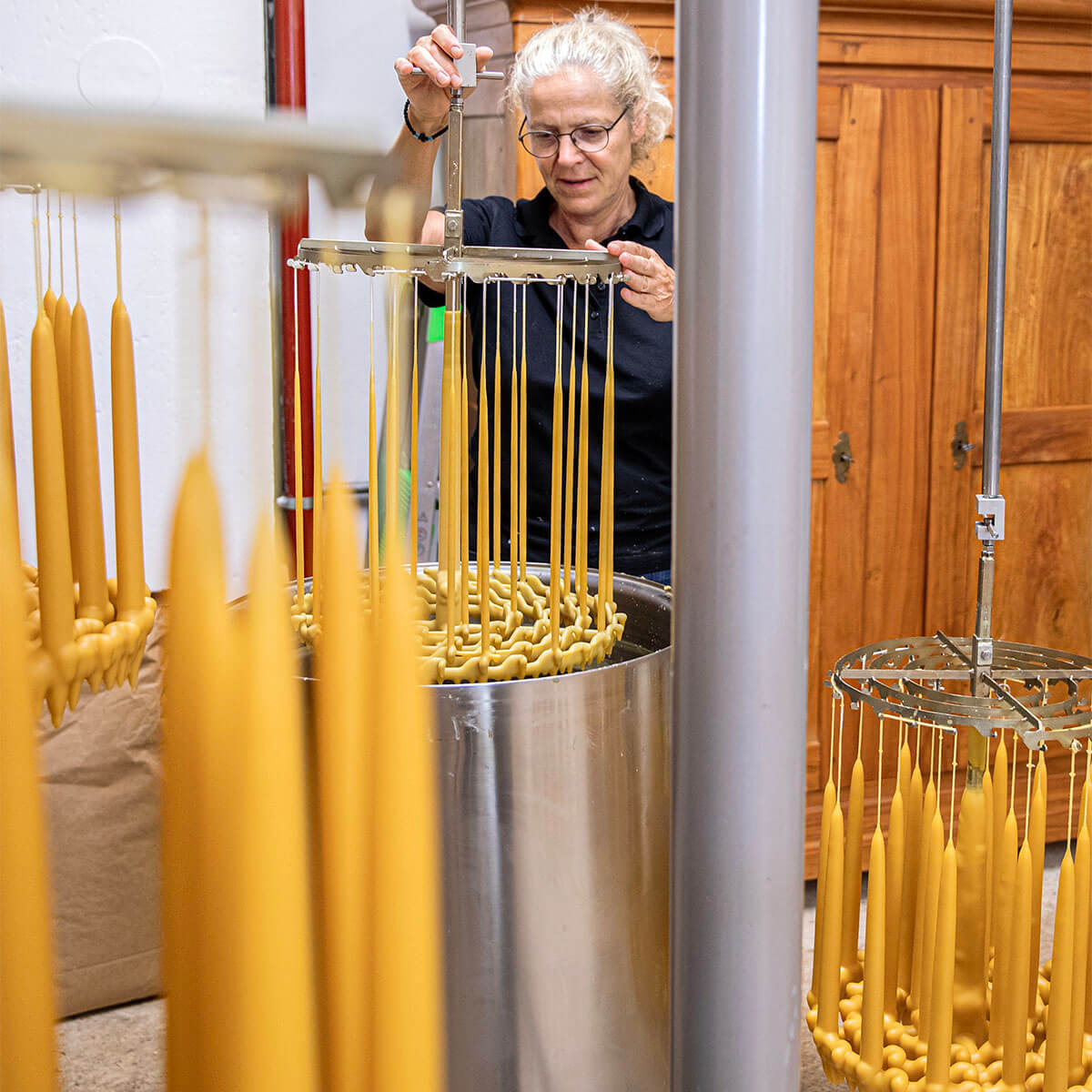 Spitzkerzen 100% Bienenwachs - 250/24 mm - gelb