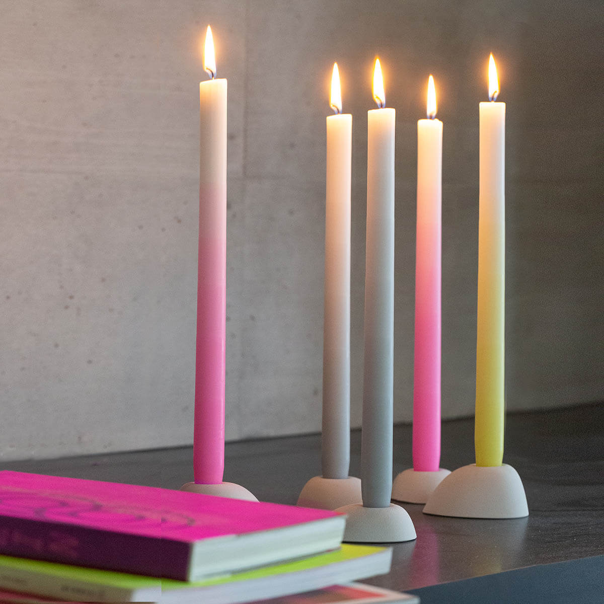 gradient_candles_vor_beton