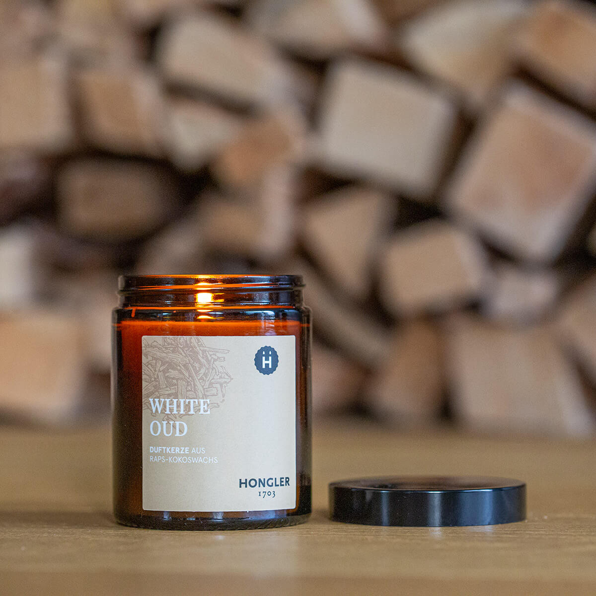 10805-00-B Duftkerze Hongler White Oud